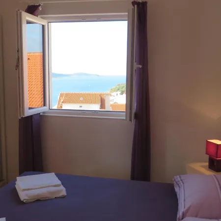 Apartment Petar Ii Hvar Town