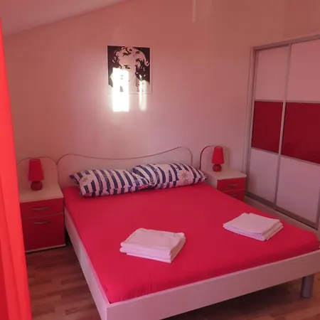 Apartment Petar Ii Hvar Town